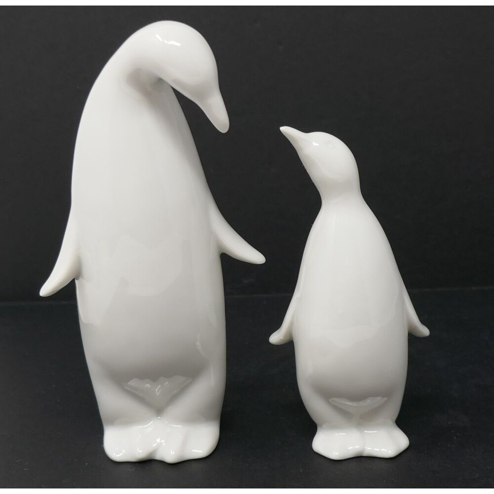 Crowning Touch Collection White Ceramic Mother & Baby Porcelain Figurines